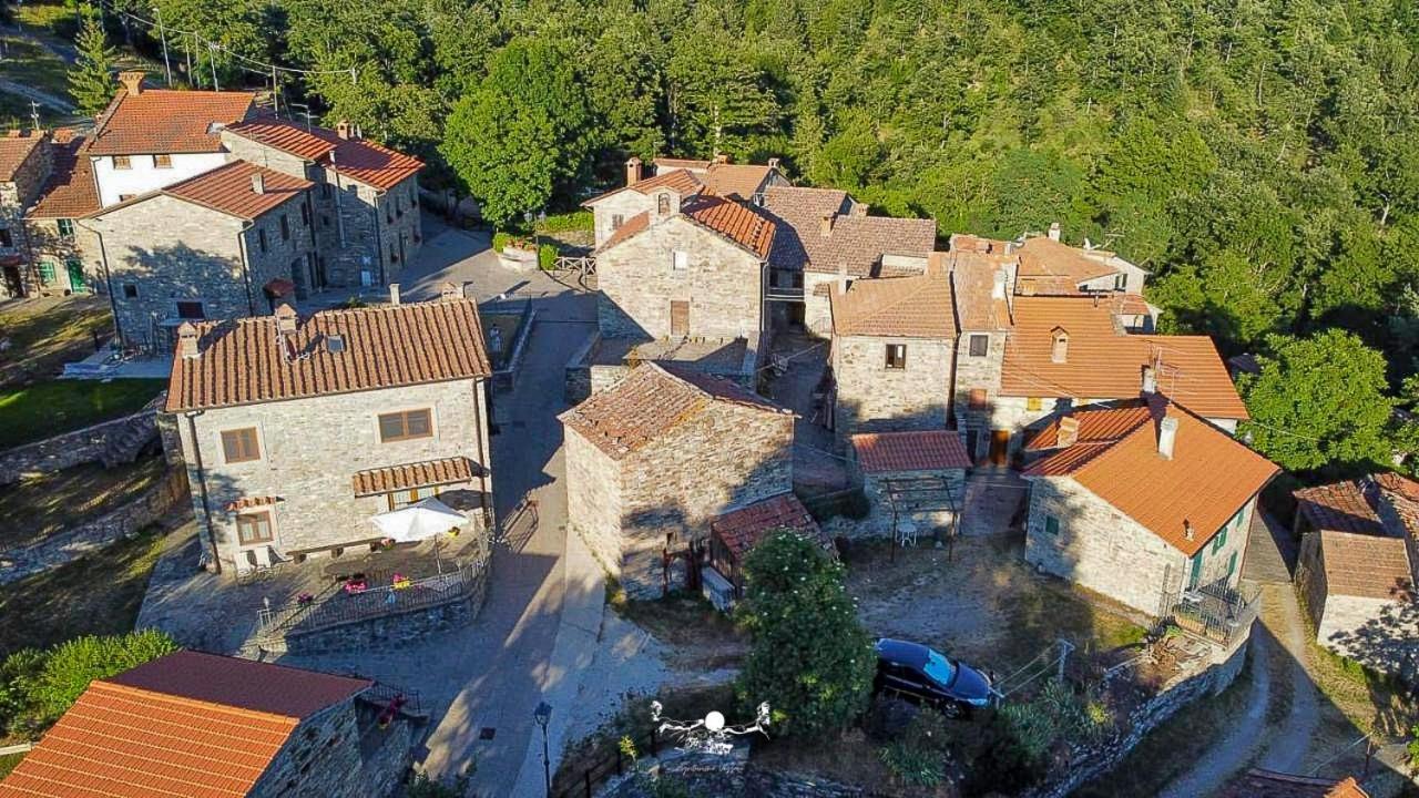 Agriturismo Vezzano Farm stay Chiusi della Verna