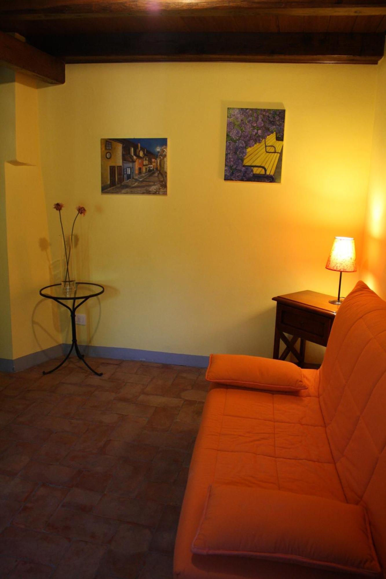 Agriturismo Vezzano Farm stay Chiusi della Verna