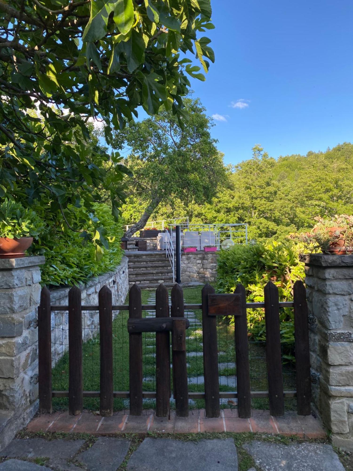 Agriturismo Vezzano Farm stay